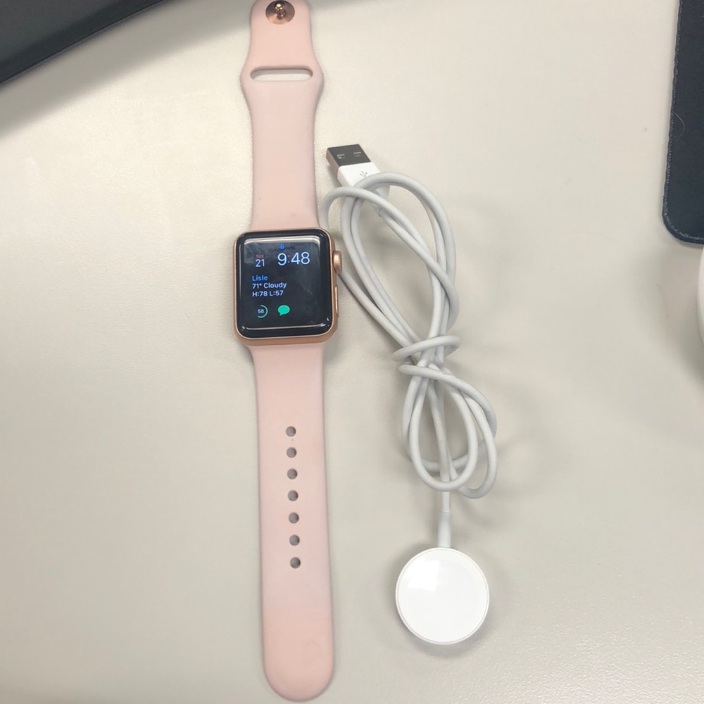 Apple Watch series 3 GPS only 38 mm